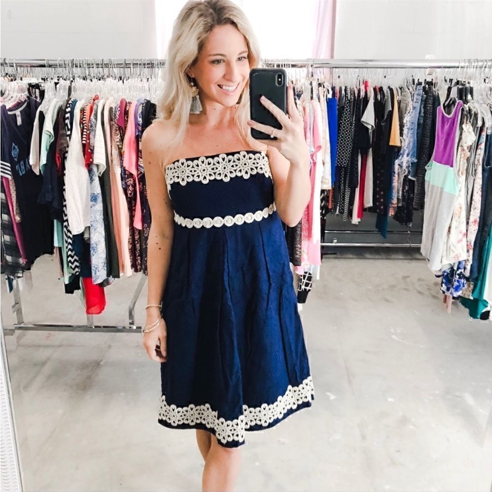 Lilly Pulitzer Betsey Navy and Gold Jacquard Strapless Dress Size 2 - Picture 13 of 16